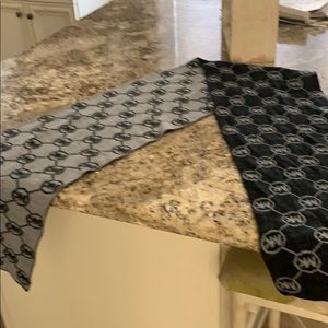Michael Kors scarf